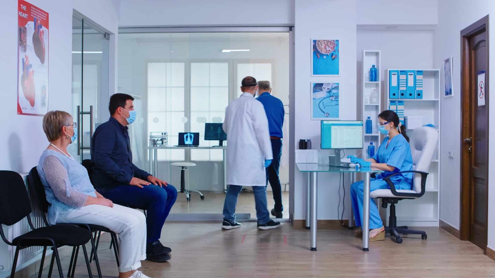 Start a medical clinic in Dubai